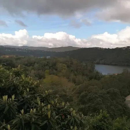 Casa T3 / Aldeia Classificada Gondarem E Midoes Hébergement de vacances Castelo de Paiva